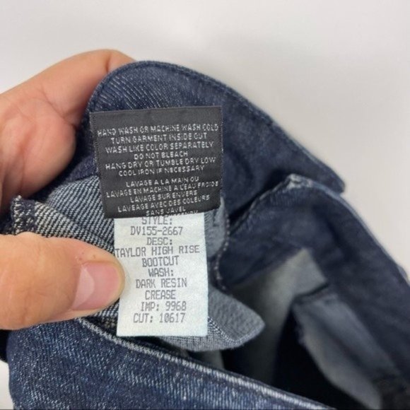 VINCE Taylor High Rise Bootcut Jeans Dark Wash Size 28 - Picture 11 of 12